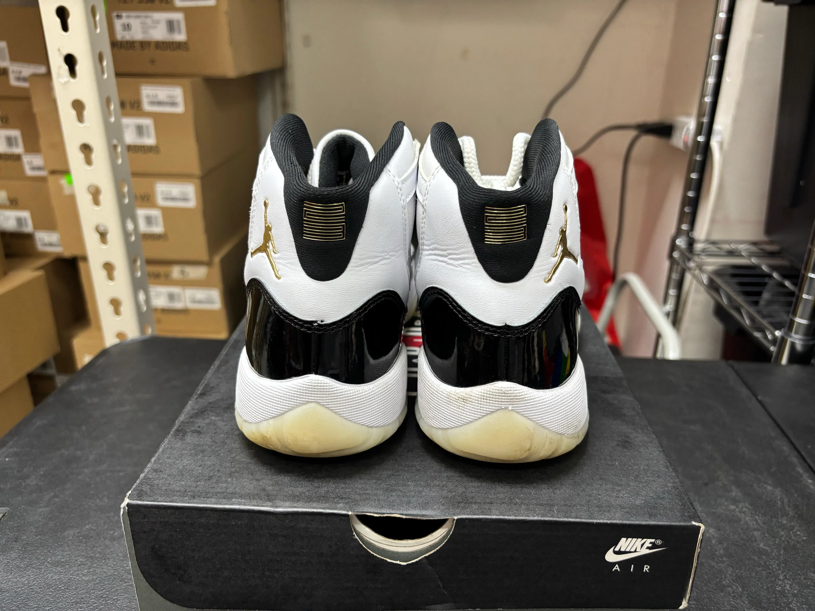 PRE OWNED Air Jordan 11 Retro "DMP Gratitude" (2023) (GS) - Image 4