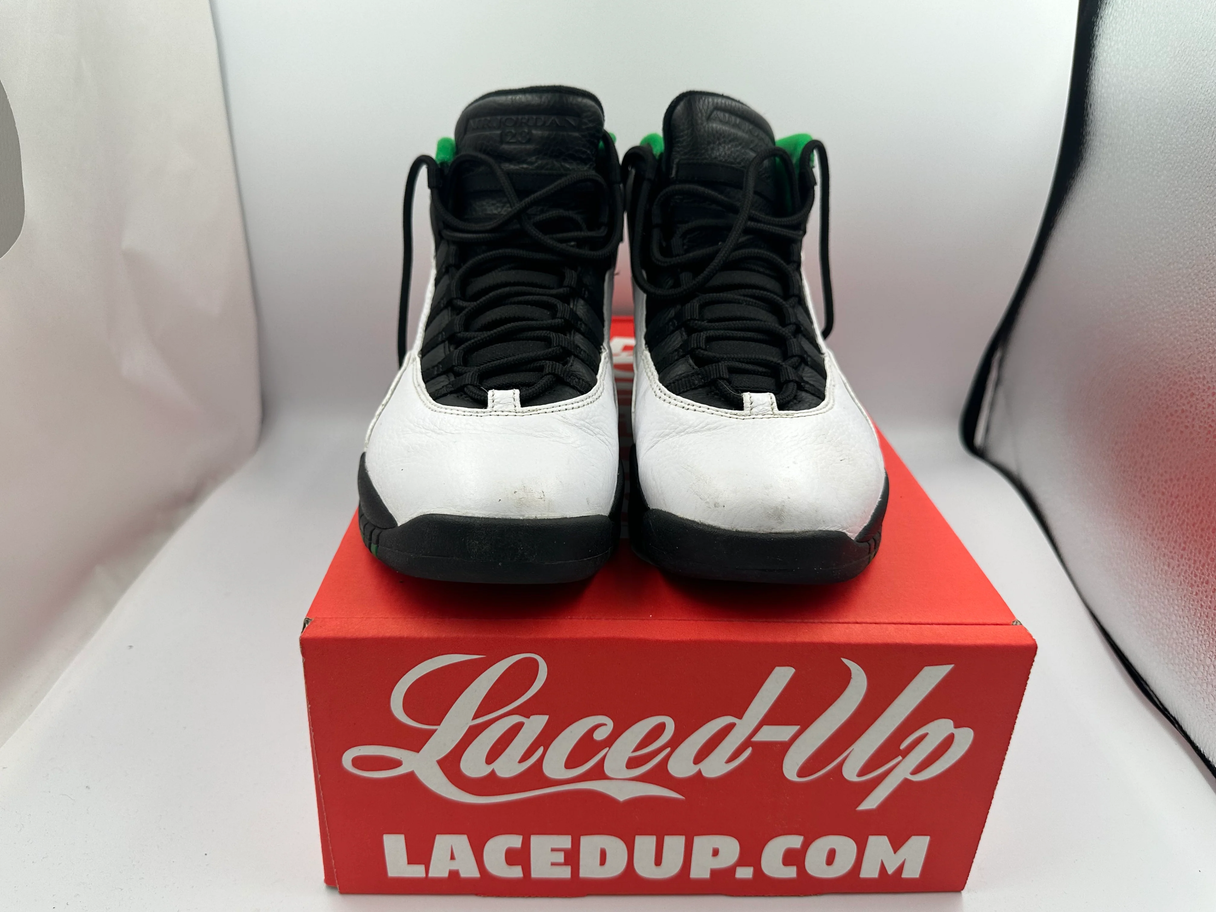 PRE OWNED Jordan 10 Retro Seattle NO BOX - Image 3