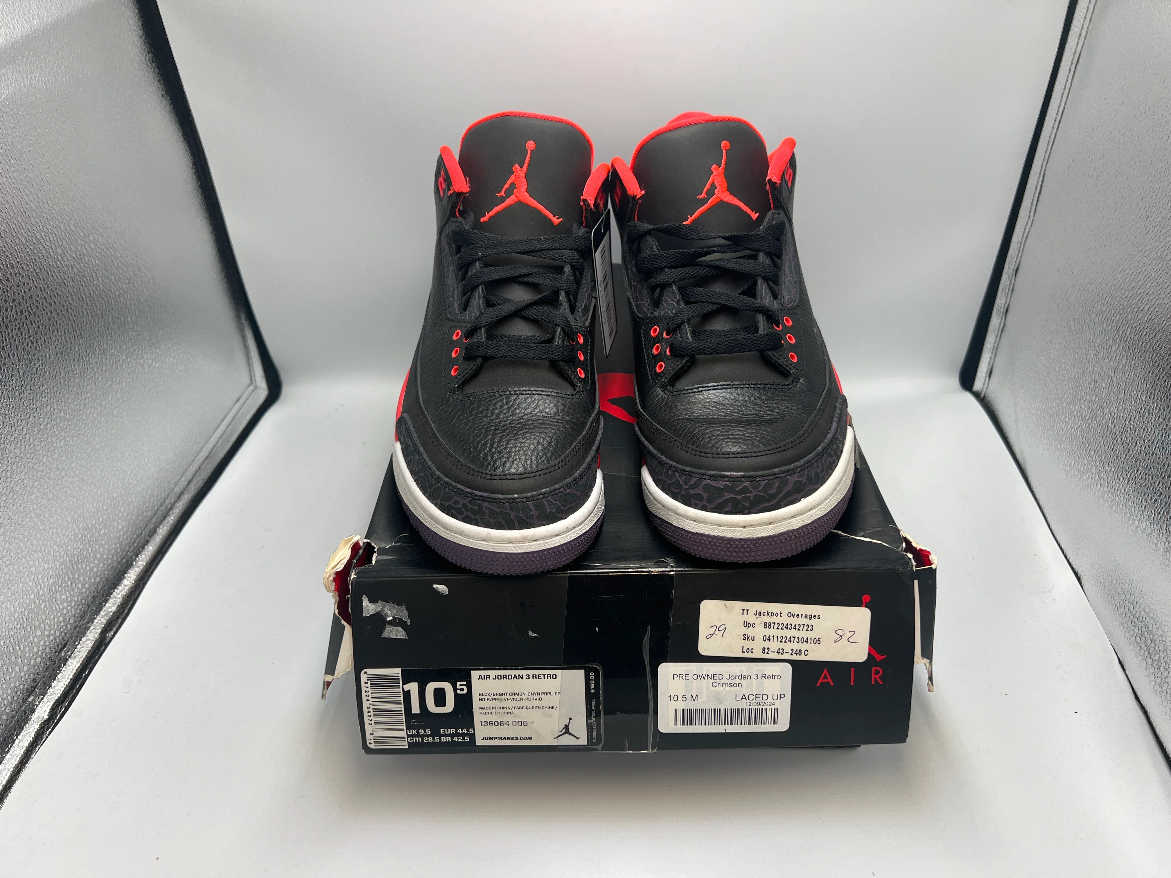 PRE OWNED Jordan 3 Retro Crimson - Image 3