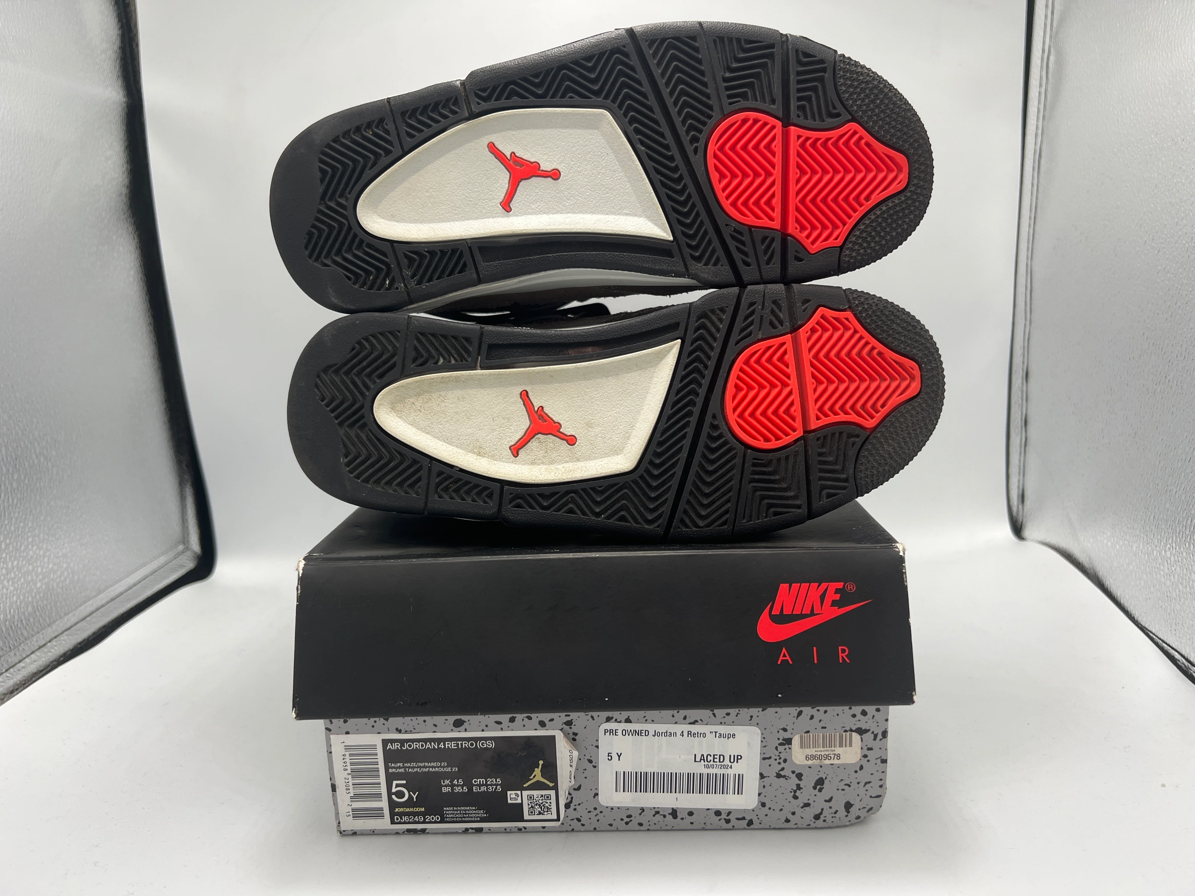 PRE OWNED Jordan 4 Retro "Taupe Haze" (GS) - Image 5