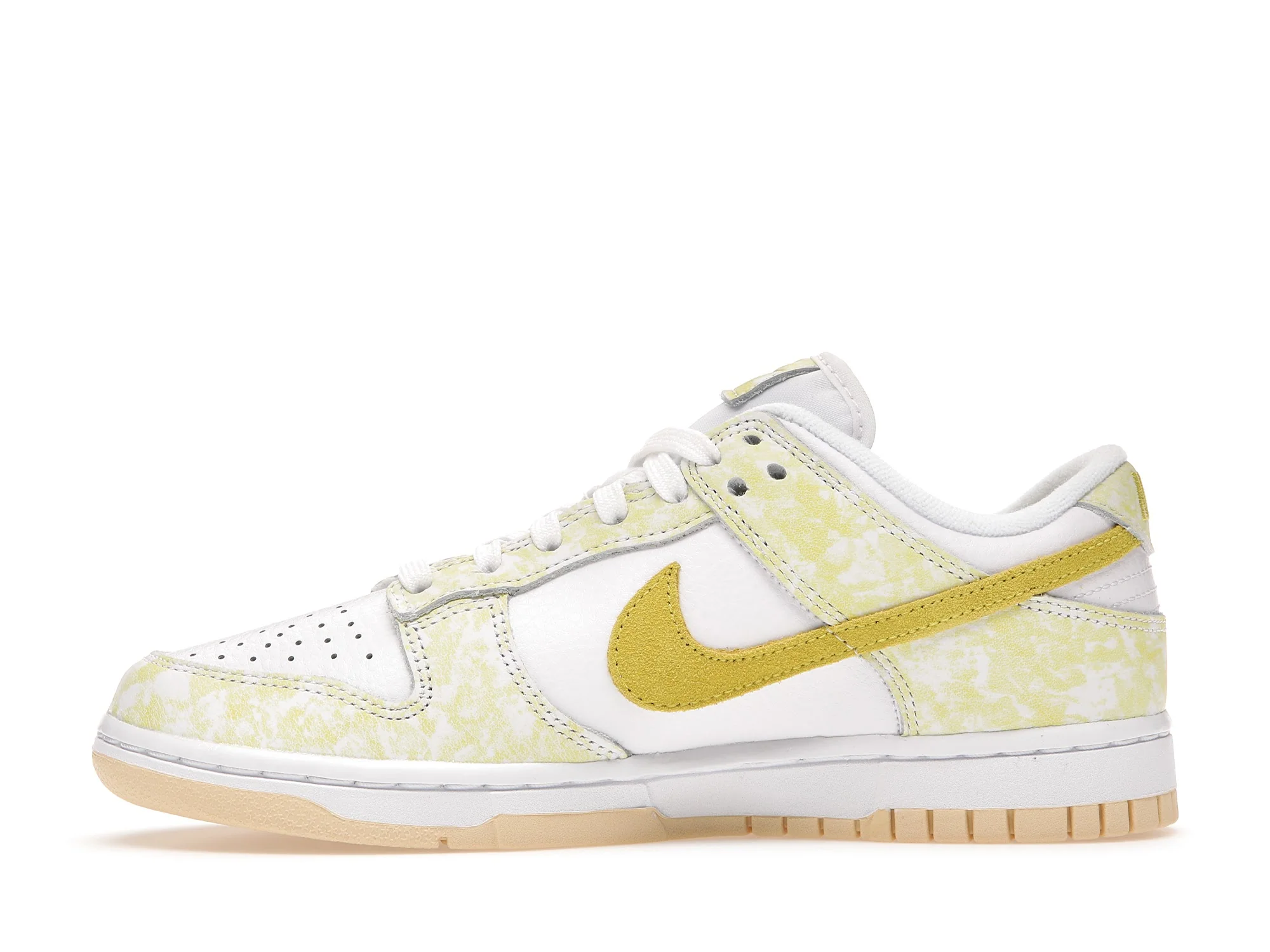 Nike Dunk Low "Yellow Strike " (W) - Image 4